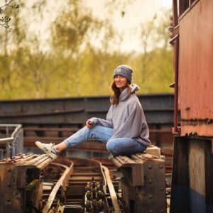 Jana Stella Emotionscoach und Initiatorin von Make more physical love im Interview bei Ausgang Podcast